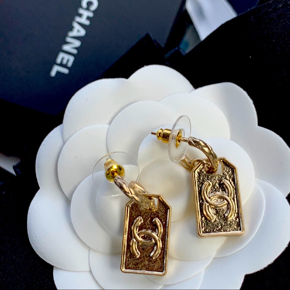 [[[SOLD]]]Chanel 2021 Spring collection earrings